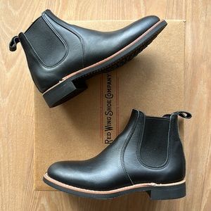 Red Wing Heritage 6 Inch Chelsea, NWT, Black, Size 8
